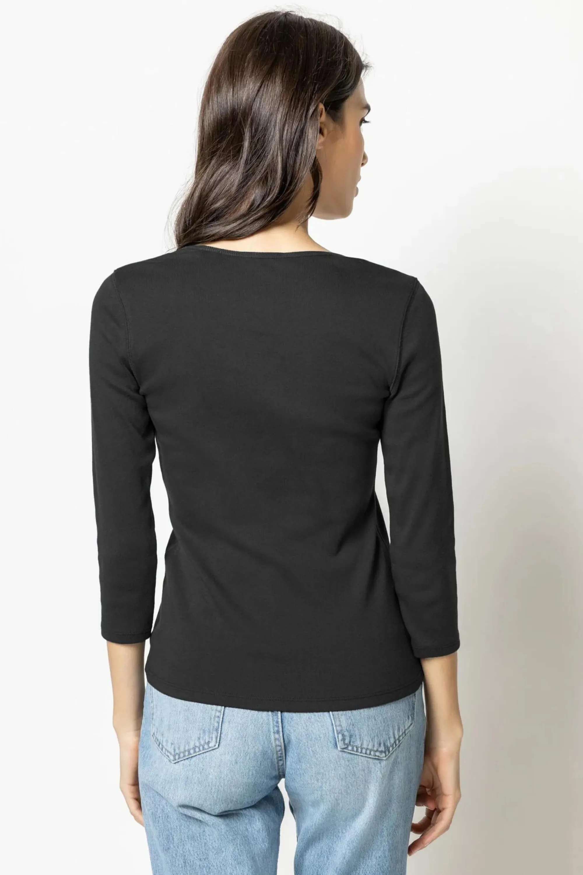 Lilla P 3/4 Sleeve V-neck Tee