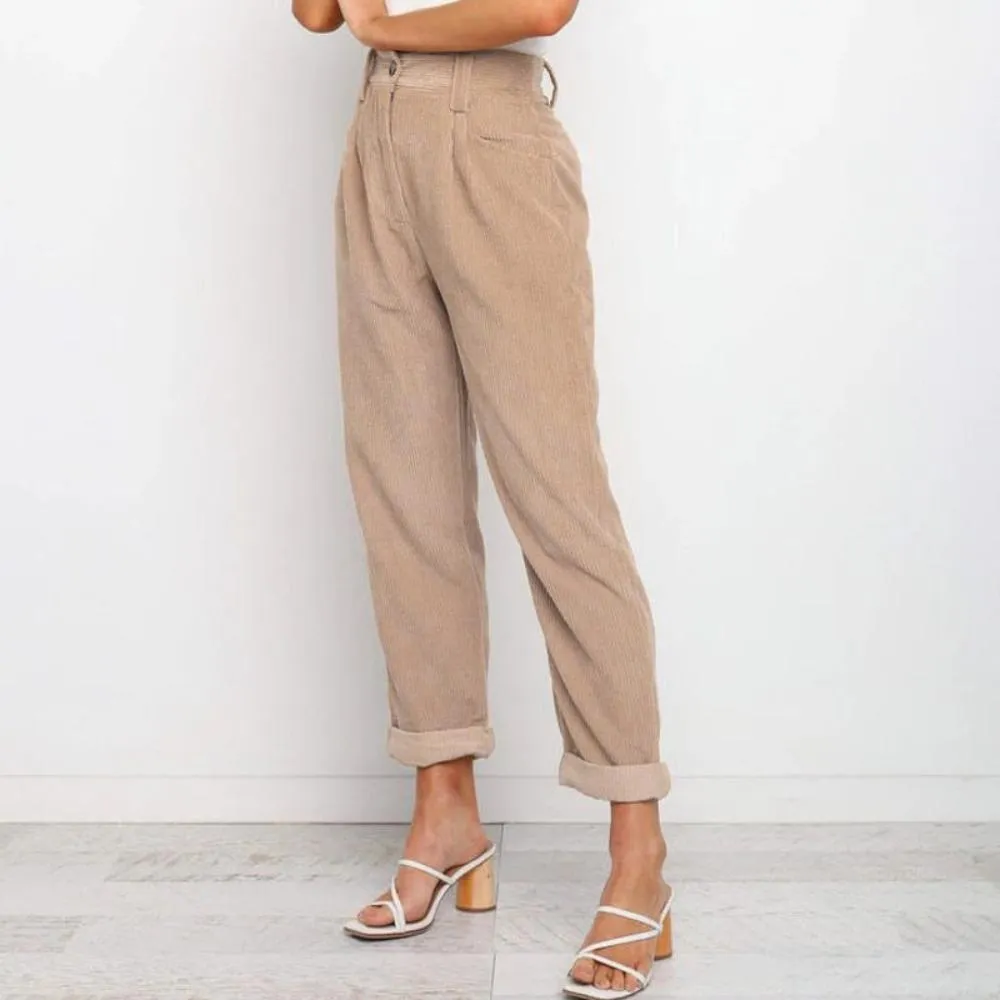 Pocket Cropped Straight Pants