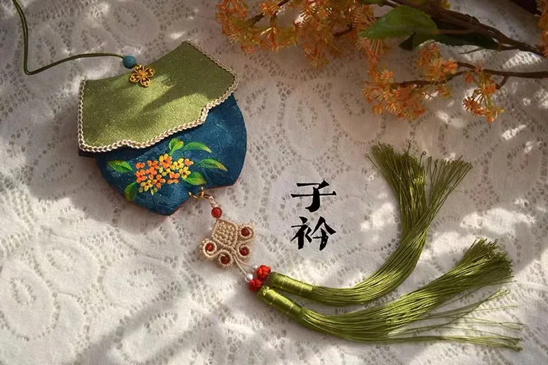 Silk Embroidered Tassel Prayer Sachet Filled with Magnolia Flower Herb Fragrant Bag Chinese Gift